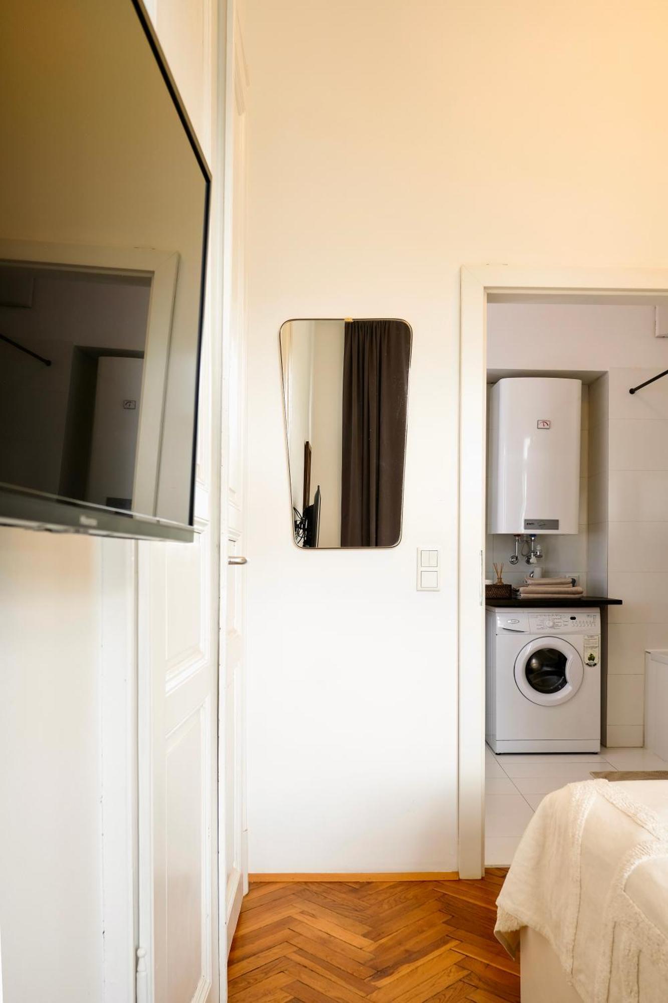 Stilvolles Apartment In Zentraler Lage - Free Parking Graz Exterior photo